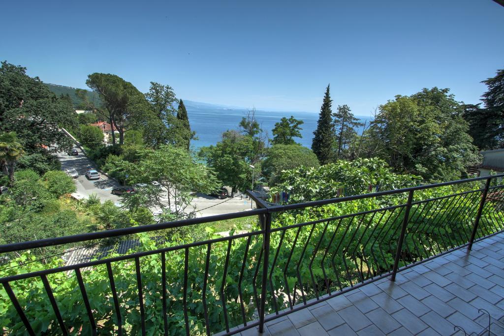 Apartman Lena Abbazia Esterno foto